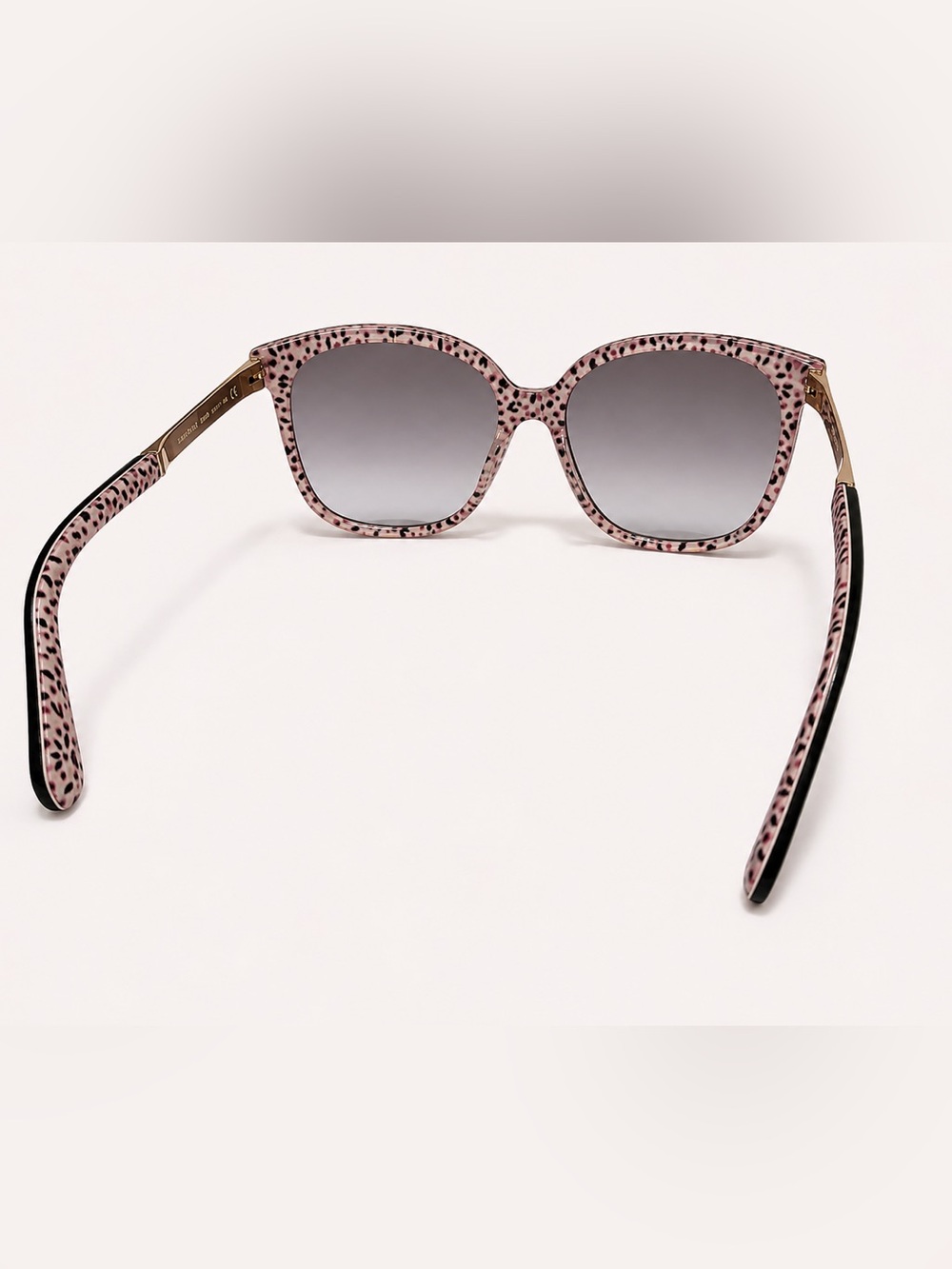 Kate Spade New York Sunglasses + Case & Cleaning Cloth - Picture 4 of 5